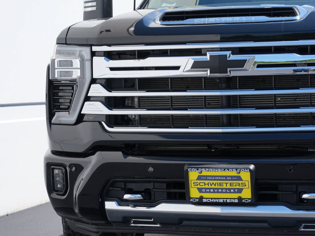 Certified 2025 Chevrolet Silverado 3500 High Country w/ High Country Premium Package AWD/4WD image 9