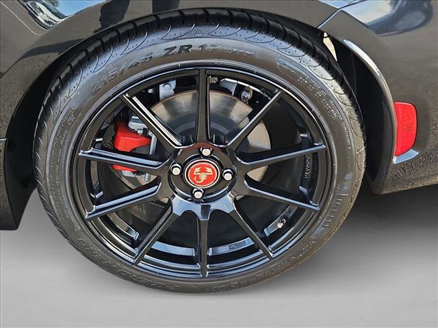 Used 2019 FIAT 124 Spider Abarth image 18