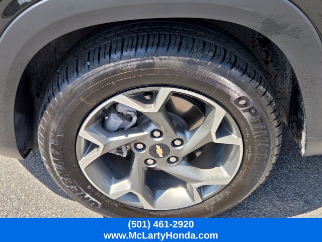 Used 2025 Chevrolet Trax LT FWD image 18