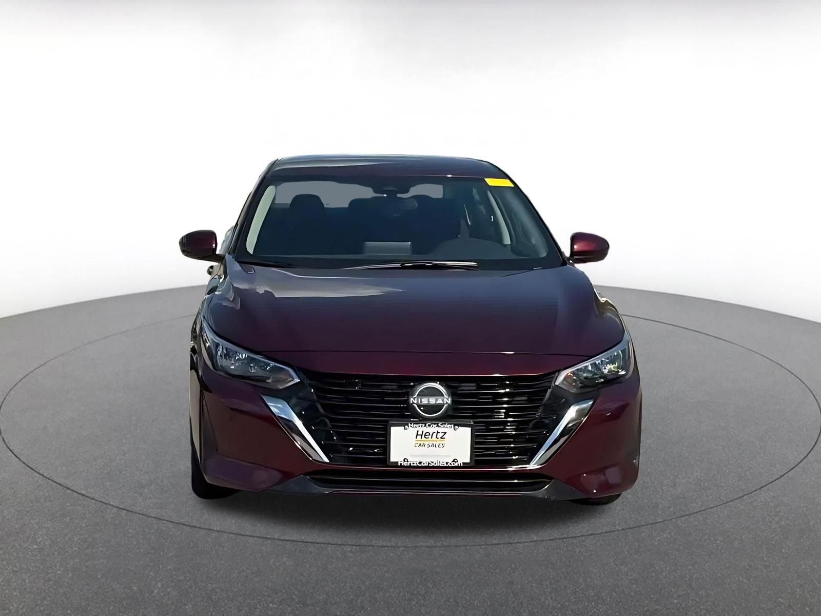 Used 2025 Nissan Sentra SV FWD image 3