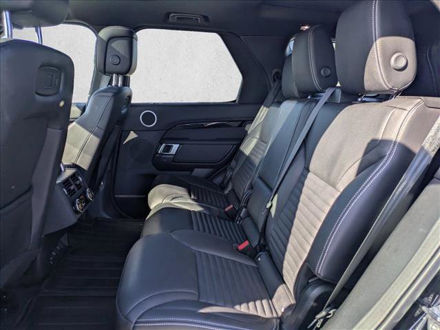 Certified 2025 Land Rover Discovery S AWD/4WD image 20