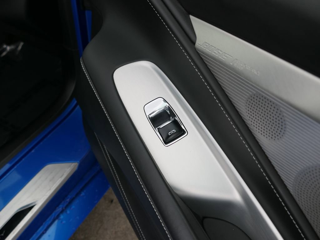 Used 2025 Chevrolet Corvette Stingray Premium Conv w/ 3LT RWD image 24
