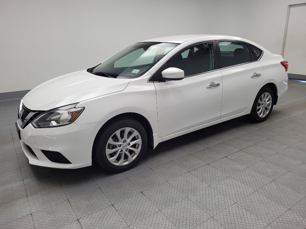 Used 2019 Nissan Sentra SV image 2