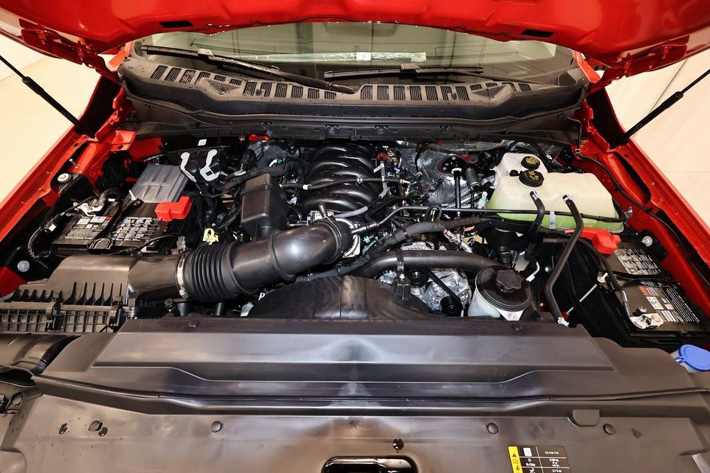 New 2026 Ford F550 4x4 Regular Cab Super Duty image 13