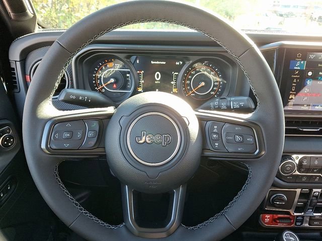 New 2026 Jeep Wrangler Unlimited Rubicon w/ Technology Group image 14