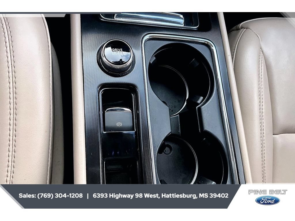 Used 2022 Lincoln Corsair FWD image 23