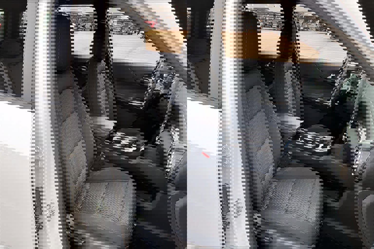 Certified 2025 Chevrolet Equinox LT image 10