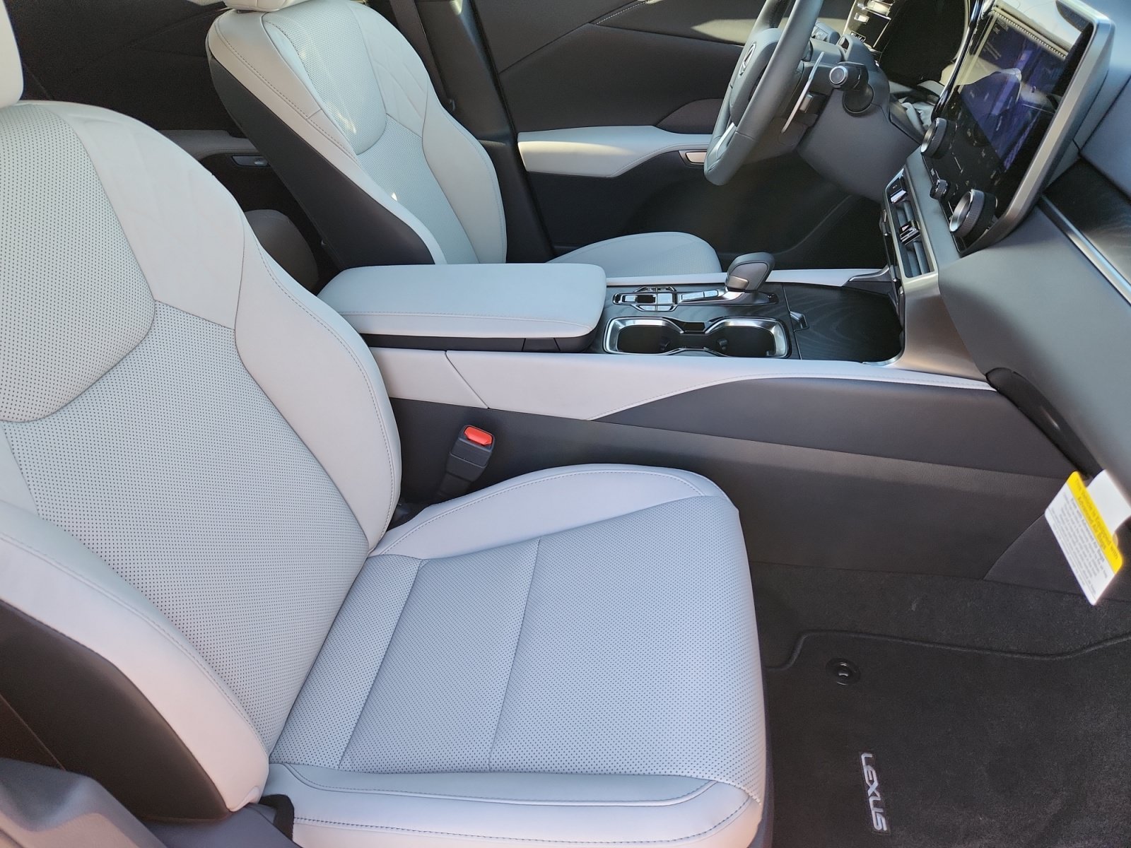 New 2026 Lexus RX 350 Premium AWD/4WD image 16