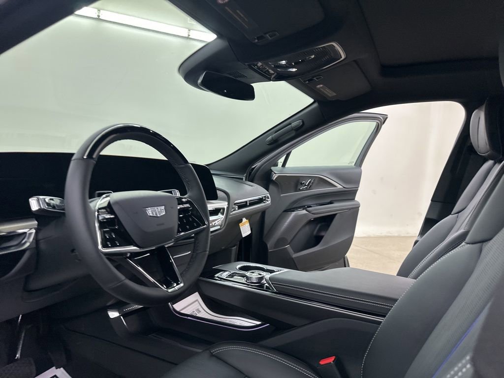 New 2026 Cadillac Lyriq Luxury image 29