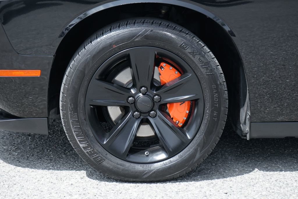 Used 2023 Dodge Challenger SXT RWD image 35
