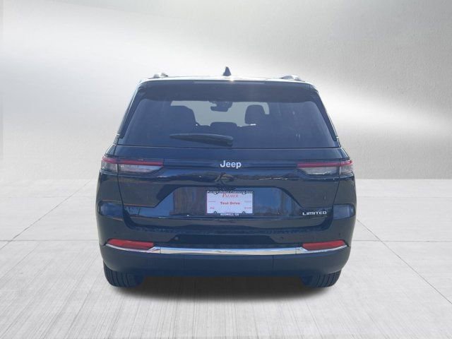New 2025 Jeep Grand Cherokee Limited image 6