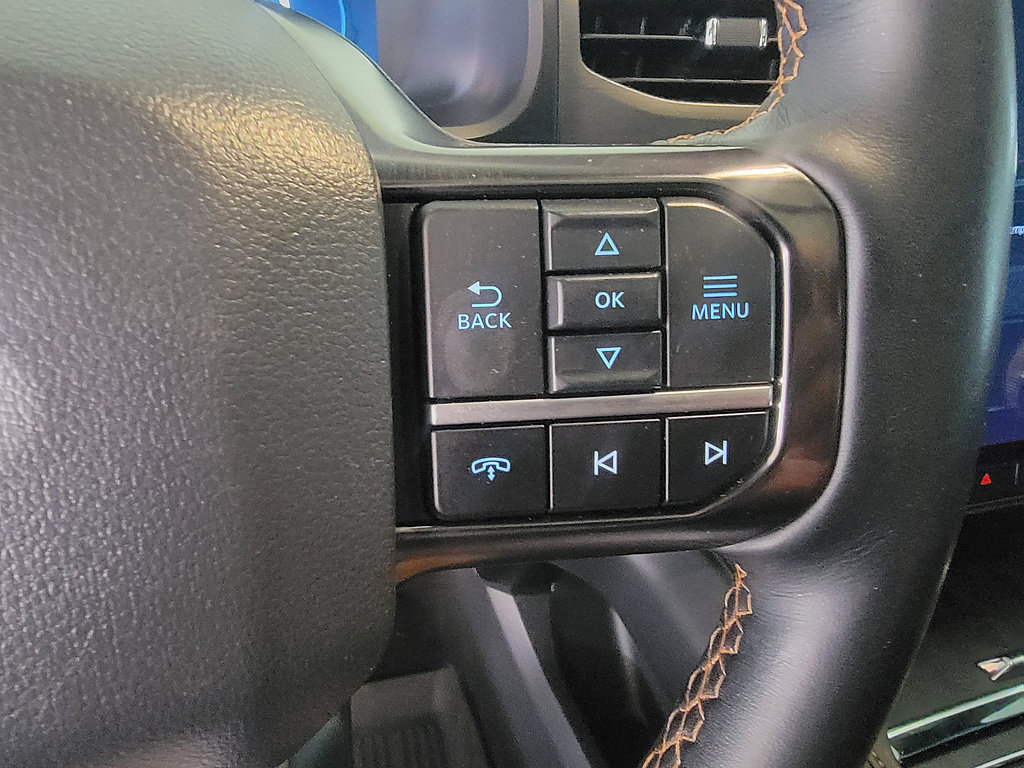 Used 2024 Ford Expedition Max Platinum AWD/4WD image 14