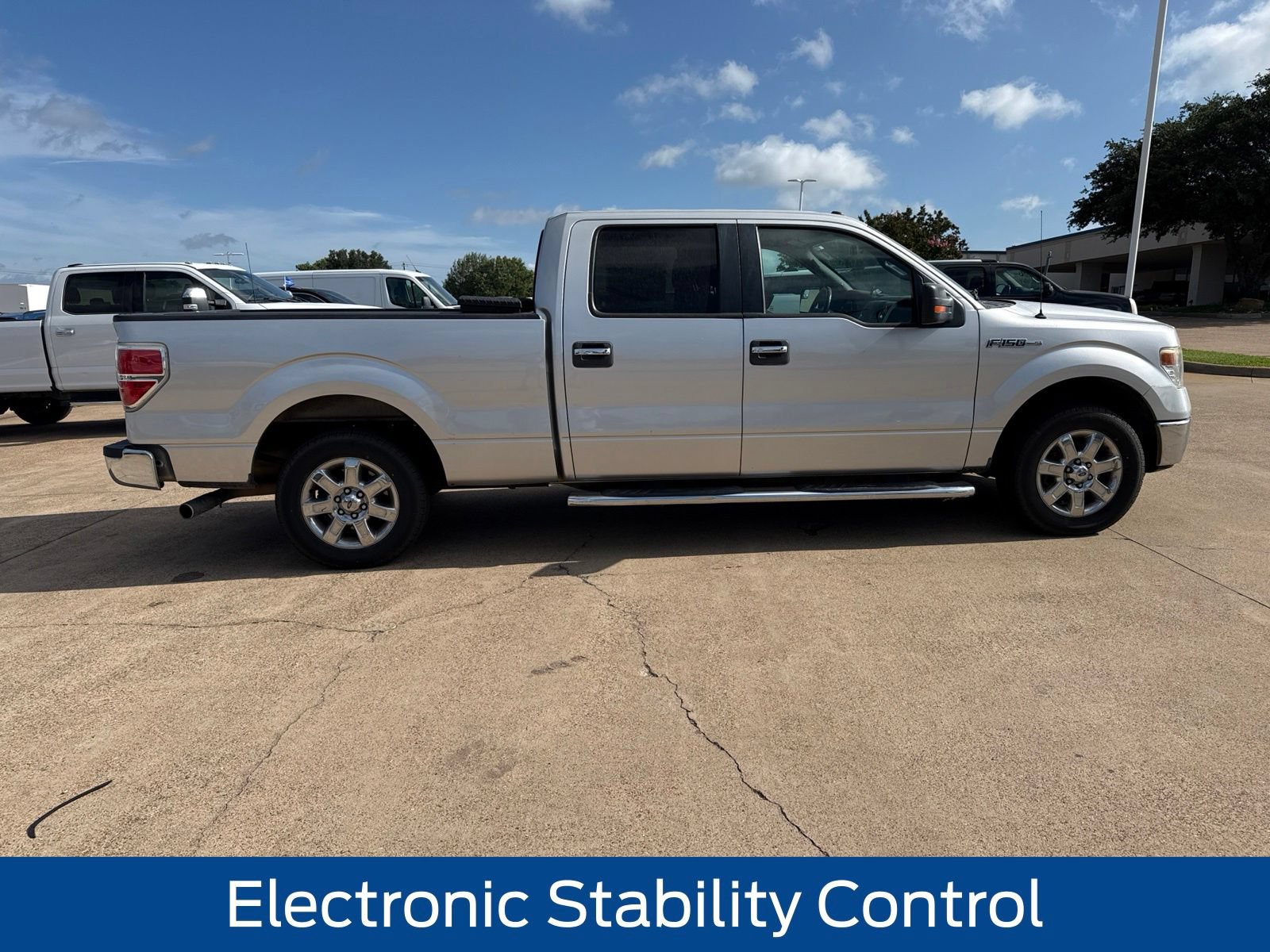 Used 2014 Ford F150 XLT w/ Equipment Group 302A Luxury RWD image 9