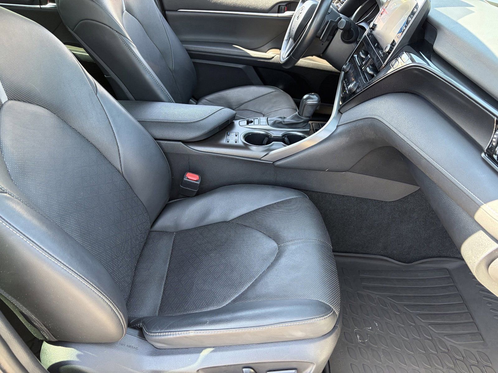 Used 2023 Toyota Camry XSE w/ Navigation Package FWD image 12