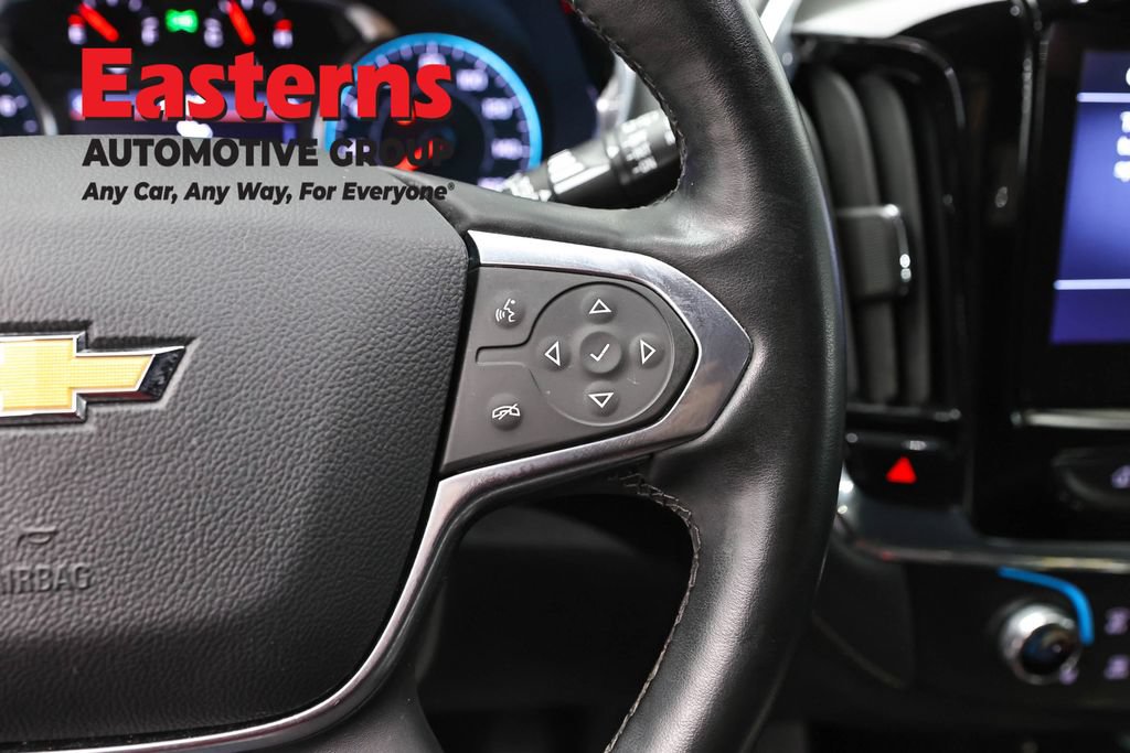 Used 2023 Chevrolet Traverse LT AWD/4WD image 16