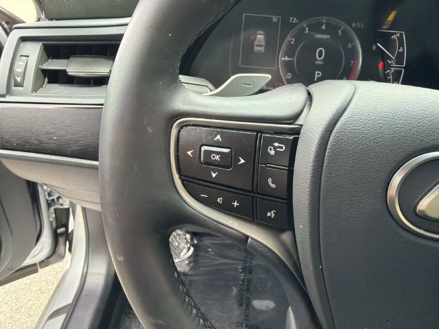 Certified 2024 Lexus ES 350 w/ Premium Package FWD image 27
