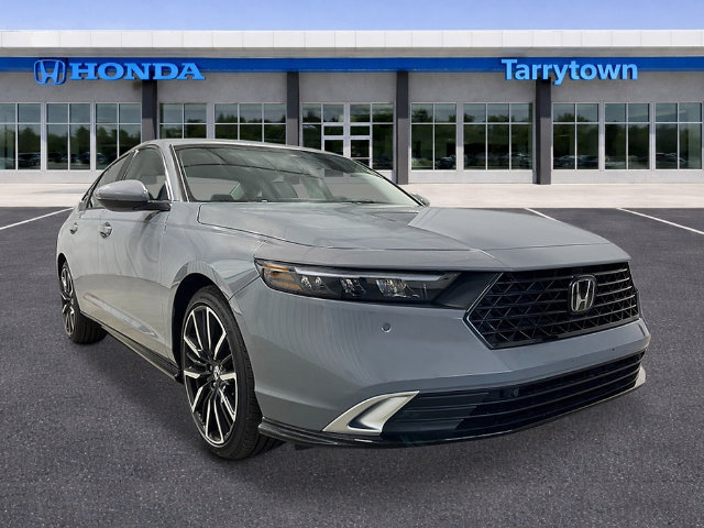 New 2026 Honda Accord Touring image 9