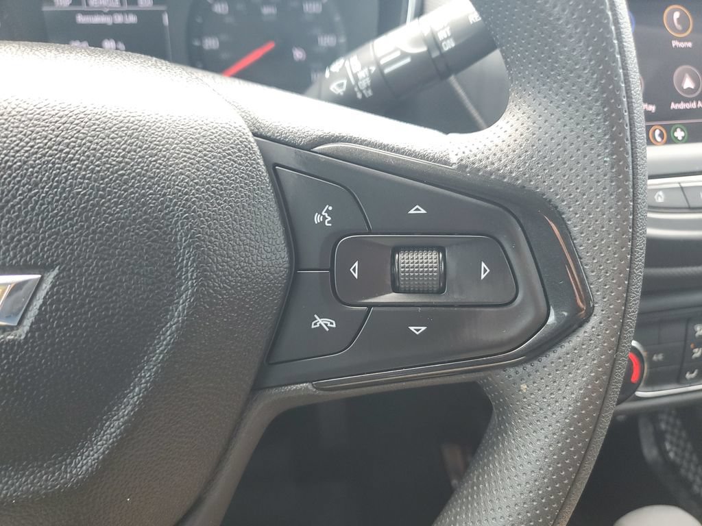 Used 2023 Chevrolet TrailBlazer LT FWD image 23