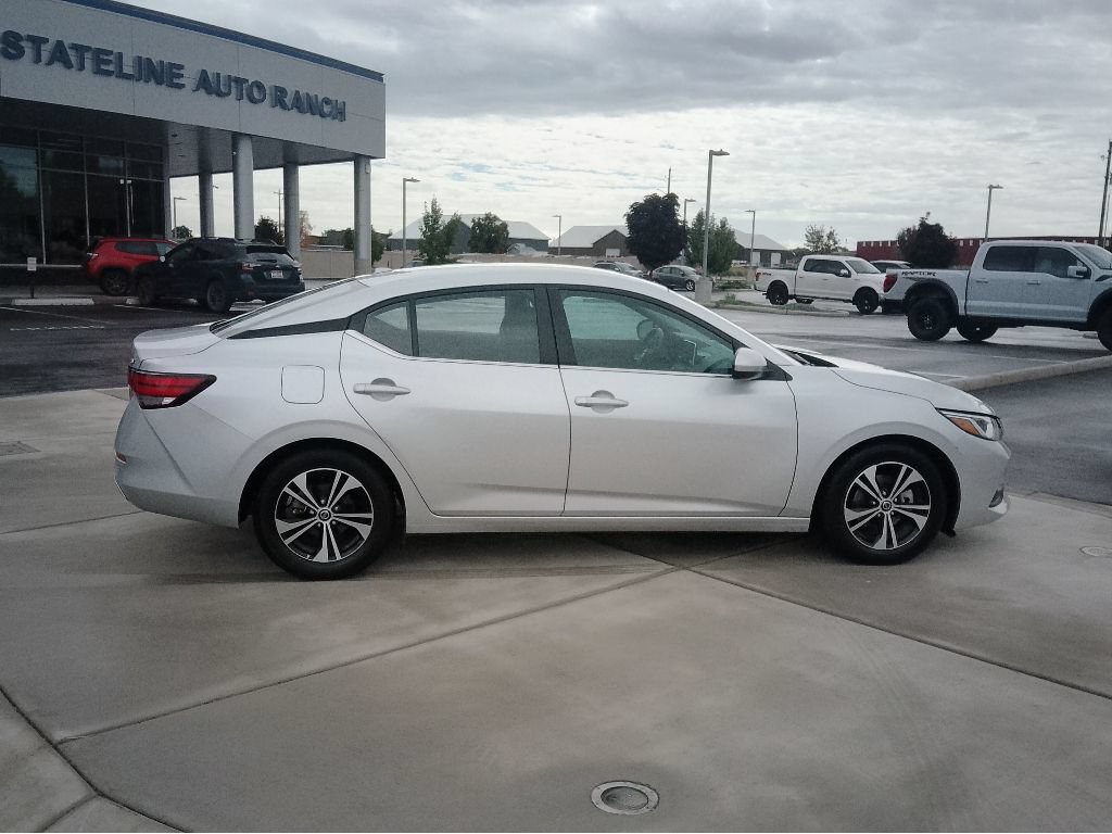 Used 2023 Nissan Sentra SV FWD image 2