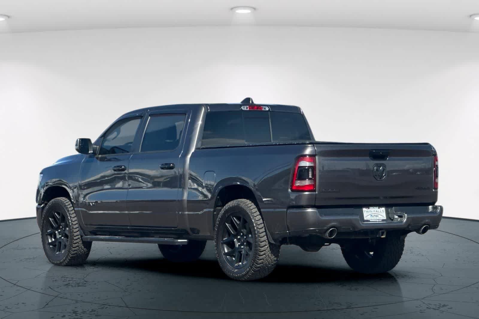 Used 2023 RAM 1500 Laramie AWD/4WD image 8