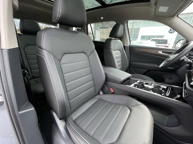 New 2025 Volkswagen Atlas SEL image 29