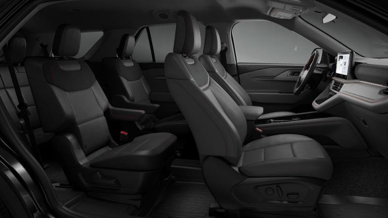 New 2026 Ford Explorer Active w/ Active Comfort Package image 6