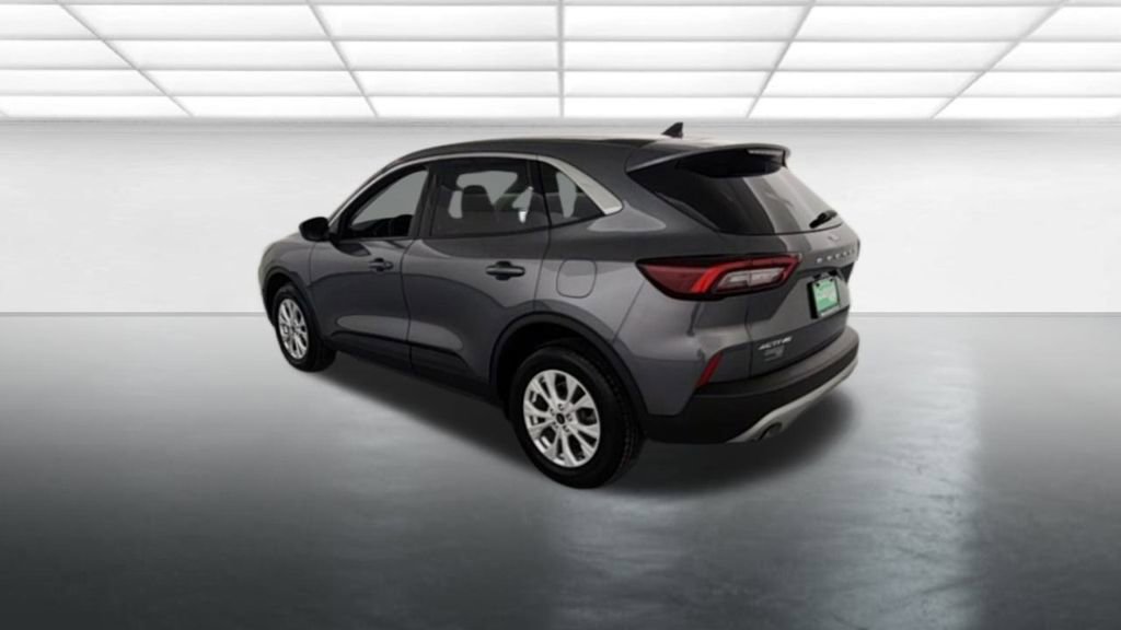Used 2023 Ford Escape Active image 6