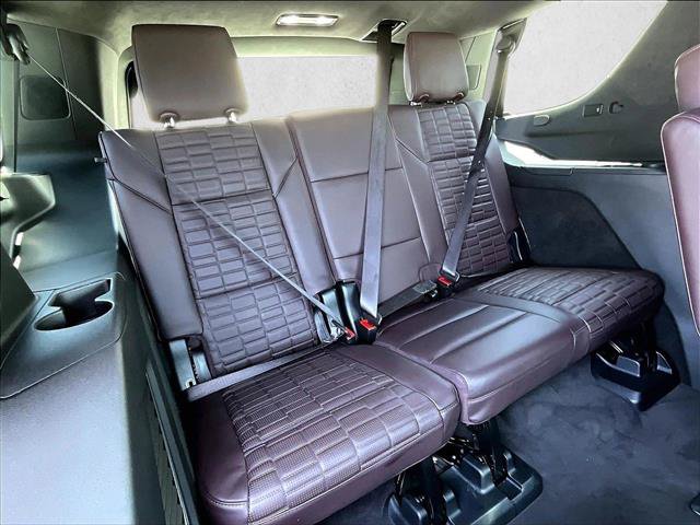 Certified 2024 Cadillac Escalade V w/ Heavy-Duty Trailer Package AWD/4WD image 30