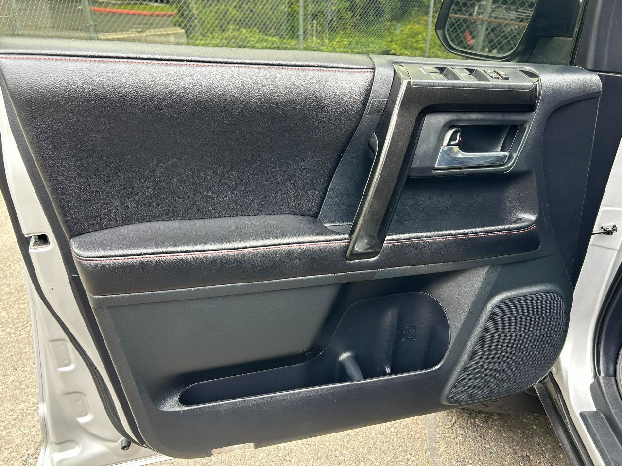 Used 2015 Toyota 4Runner Trail Premium AWD/4WD image 14