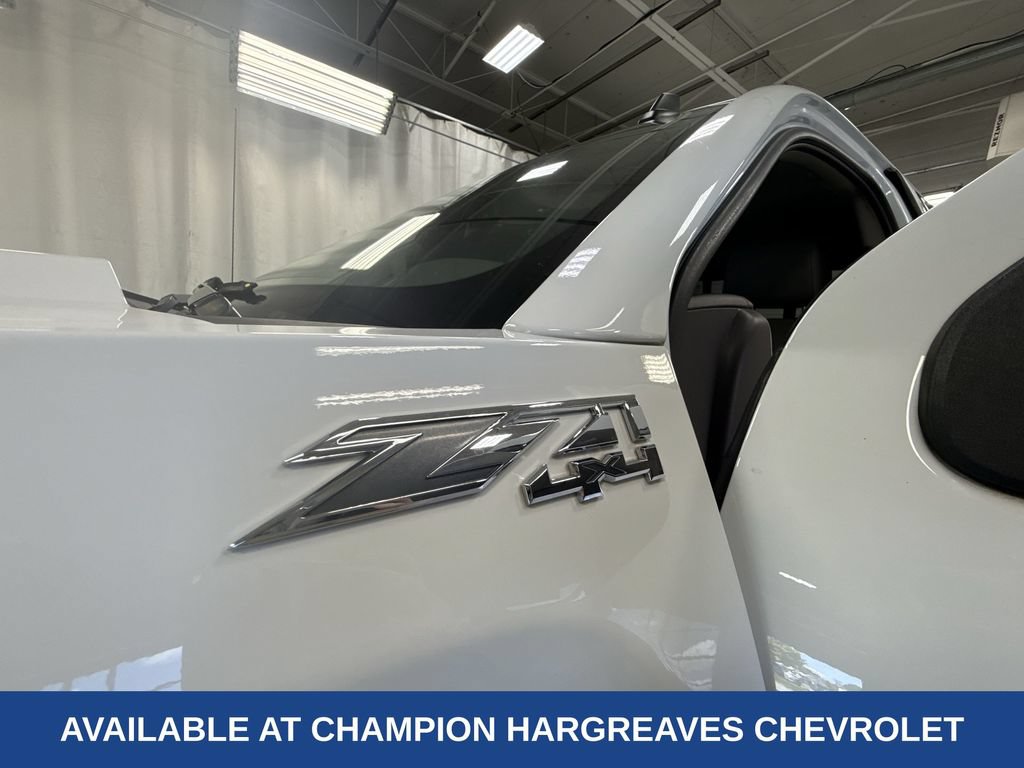 Used 2016 GMC Sierra 1500 SLT w/ SLT Premium Package AWD/4WD image 40
