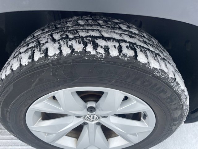 Used 2019 Volkswagen Atlas SE w/ Towing Package image 10