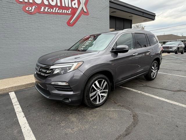 Used 2018 Honda Pilot Touring image 2