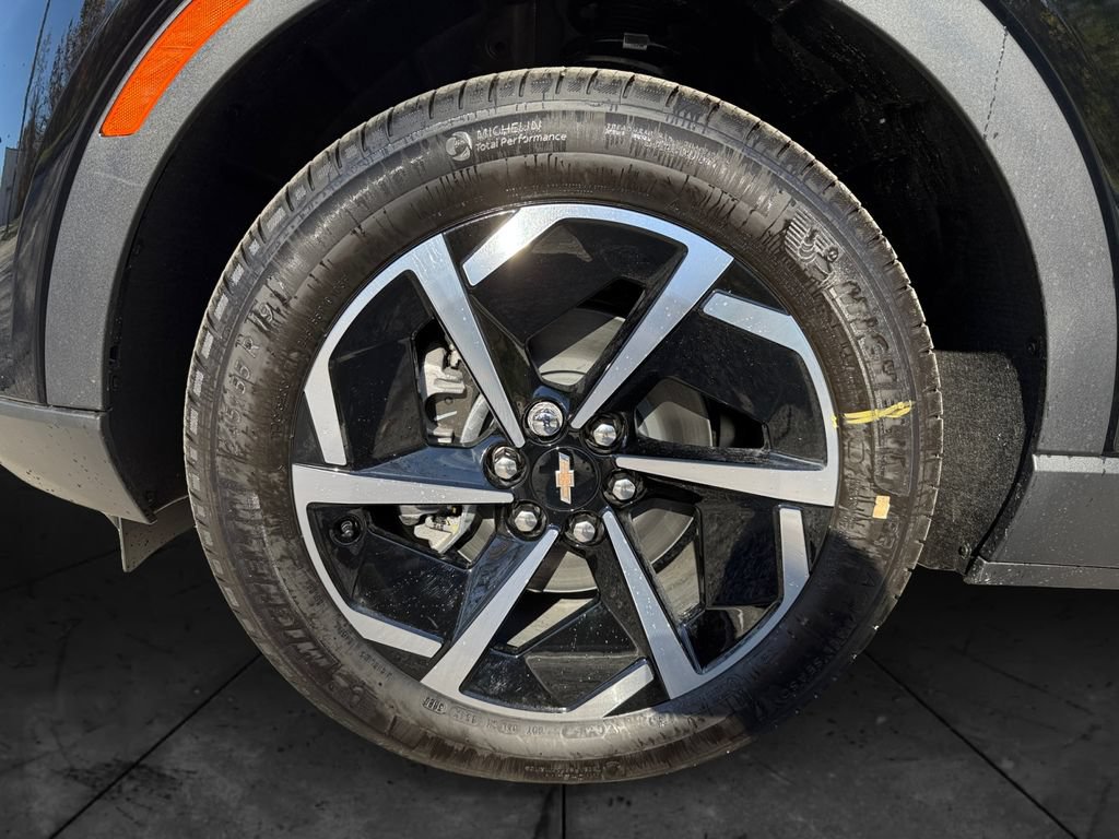 New 2026 Chevrolet Equinox EV LT AWD/4WD image 14
