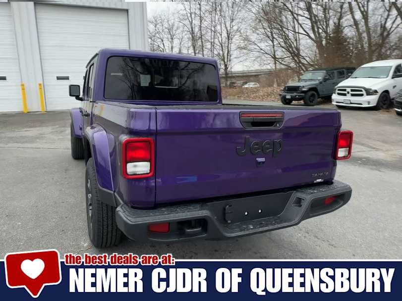 New 2026 Jeep Gladiator Sport AWD/4WD image 7