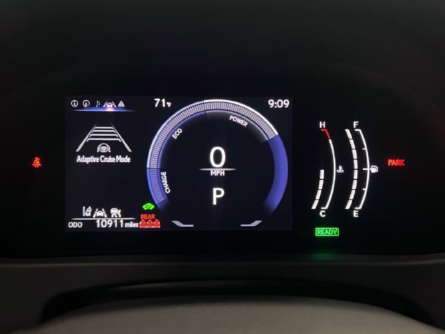 Certified 2025 Lexus UX 300h FWD image 17