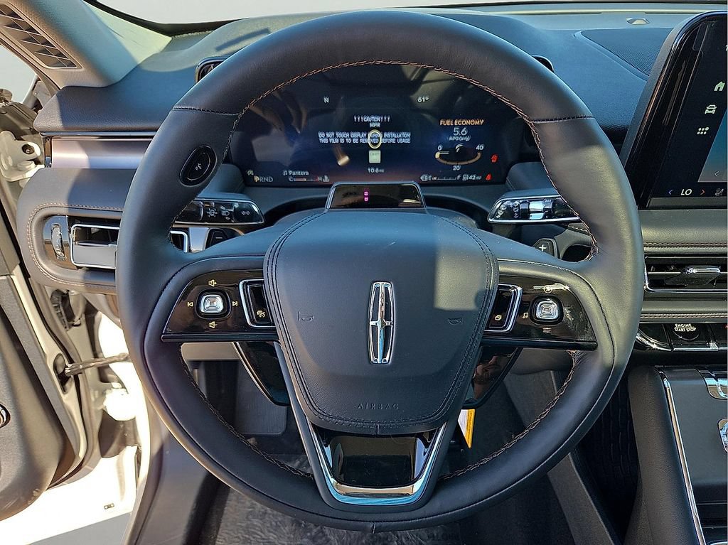 New 2026 Lincoln Aviator 2WD image 14