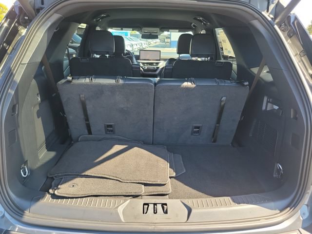Used 2026 Ford Explorer ST-Line w/ ST-Line Street Pack RWD image 24