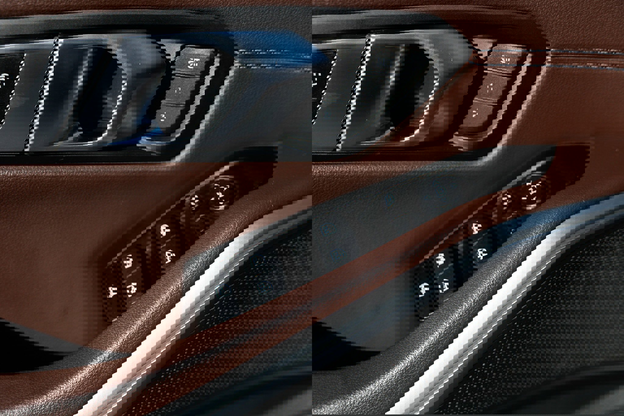 Used 2019 BMW 330i Sedan w/ Premium Package image 51