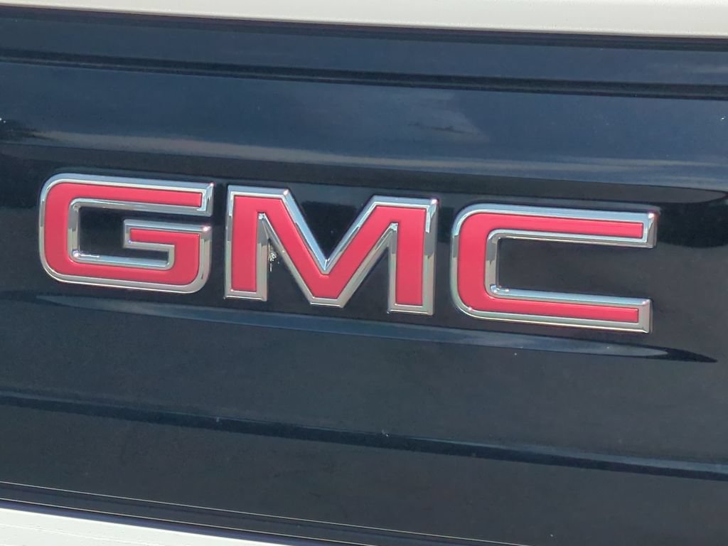 Used 2026 GMC Sierra EV Elevation AWD/4WD image 33