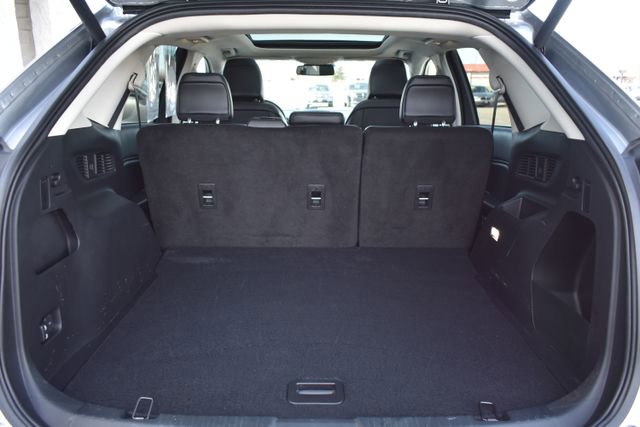 Used 2024 Ford Edge SEL w/ Convenience Package image 39