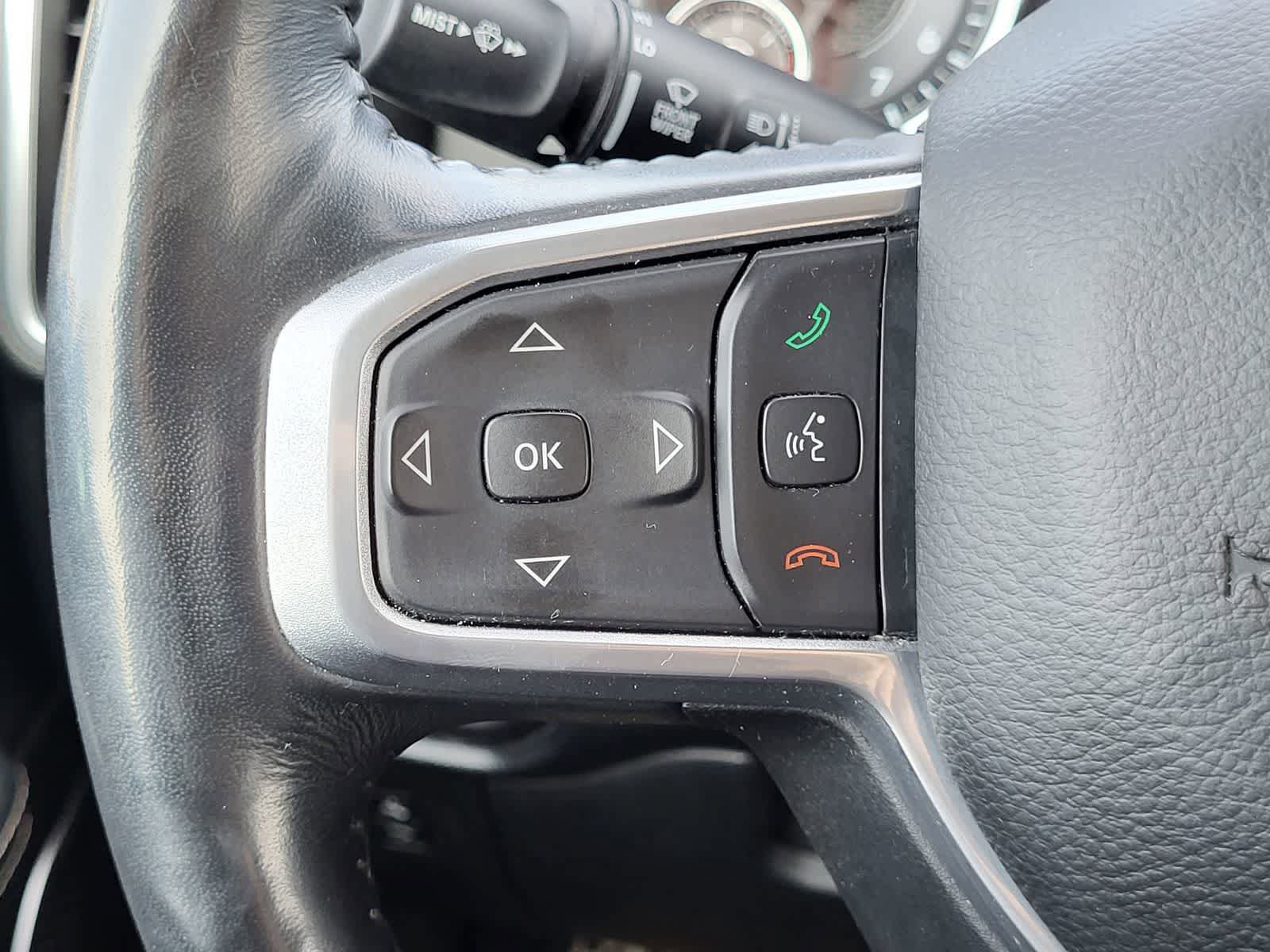 Used 2020 RAM 1500 Laramie w/ Off Road Group image 18