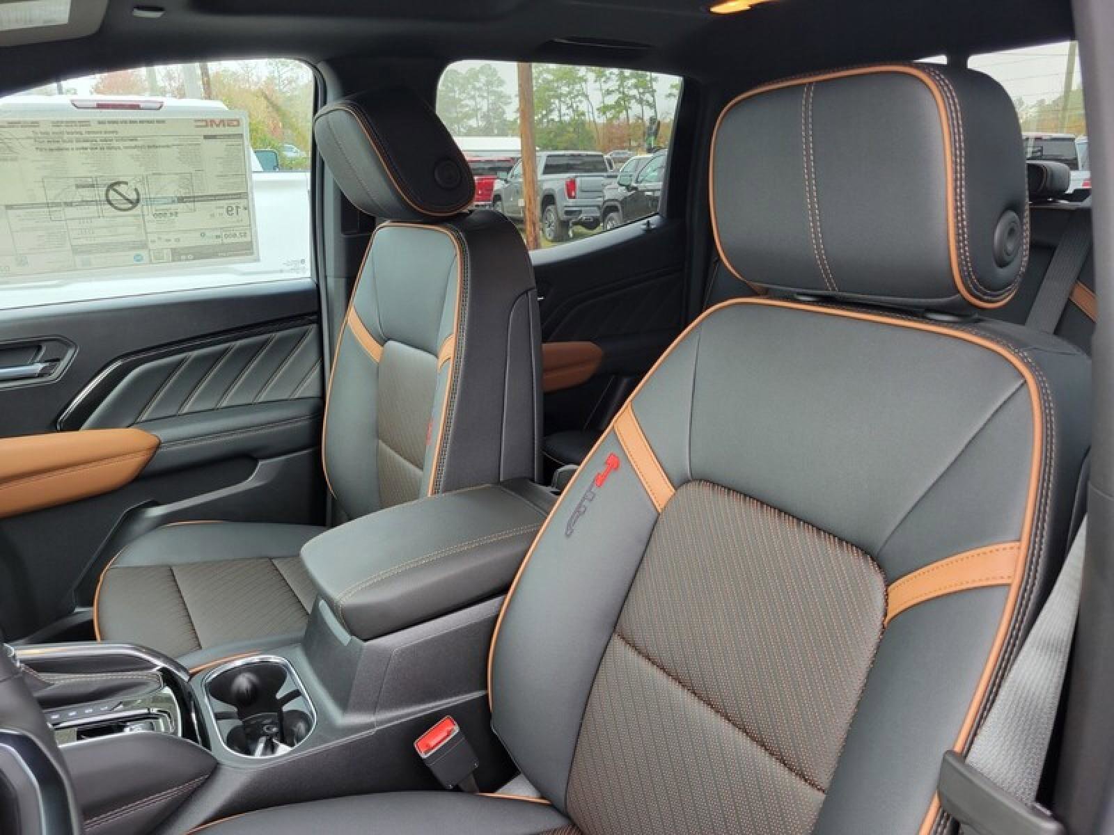 New 2026 GMC Canyon AT4 w/ Technology Plus Package image 11