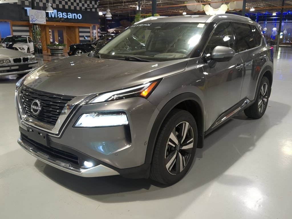 Used 2022 Nissan Rogue Platinum w/ Head-Up Display Package AWD/4WD image 1