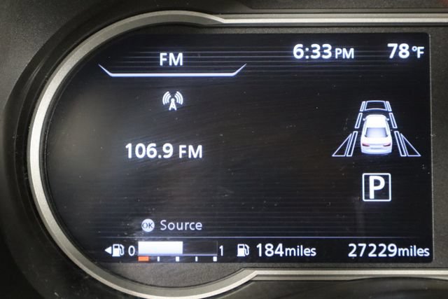 Used 2022 Nissan Versa SR w/ Convenience Package FWD image 33