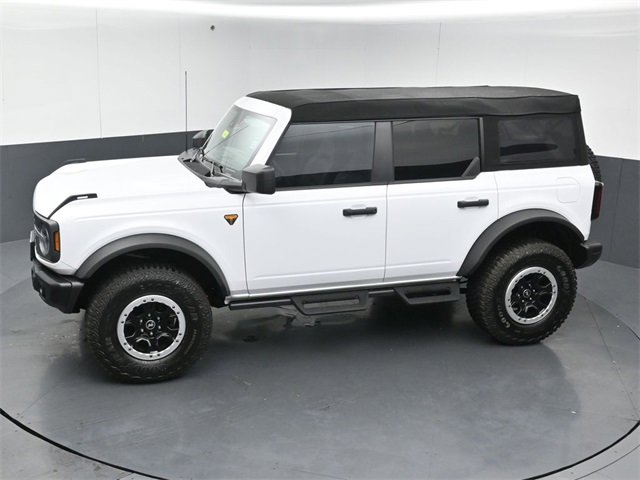 Certified 2023 Ford Bronco Badlands w/ Sasquatch Package image 44