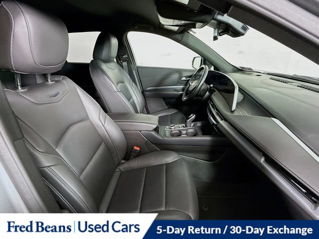 Used 2025 Cadillac XT4 Premium Luxury AWD/4WD image 35