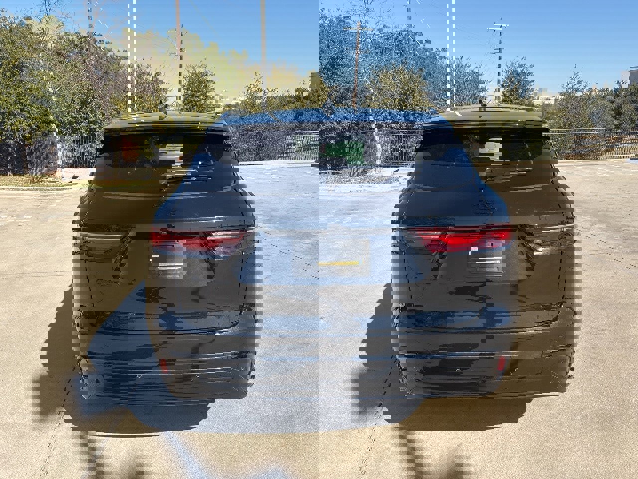 Used 2022 Jaguar F-PACE S image 6