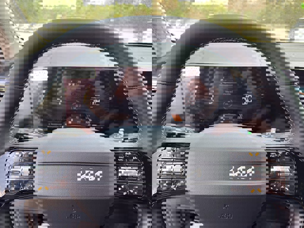 New 2026 Kia Sorento LX image 19