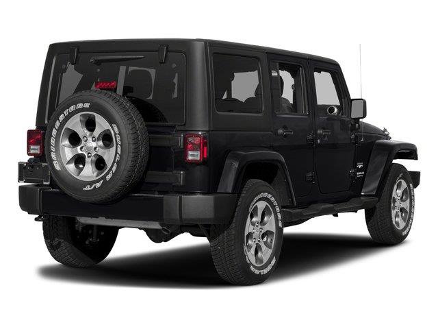 Used 2017 Jeep Wrangler Unlimited Sahara w/ Dual Top Group AWD/4WD image 5