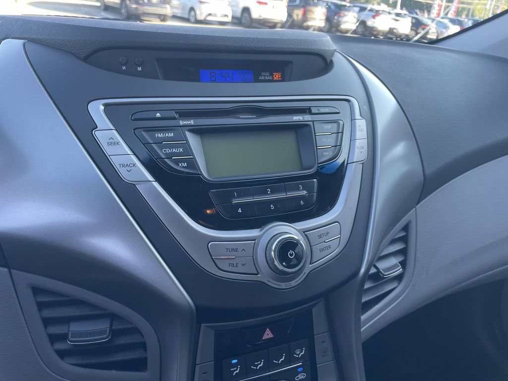 Used 2013 Hyundai Elantra GLS FWD image 23